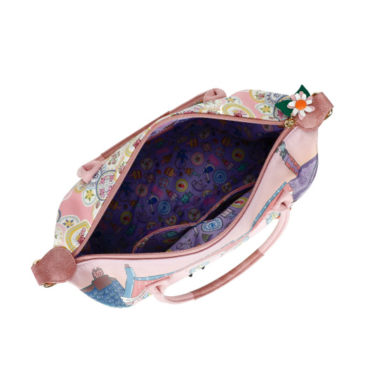 k11163331 vendula heritage victorian tea rooms bonnie weekender 3